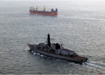 Marina Mbretërore gjurmon një luftanije ruse pranë ujërave britanike