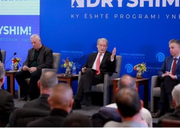 Berisha akuzon Ballukun për vjedhje me energjinë: Shumica shitet në bursën private