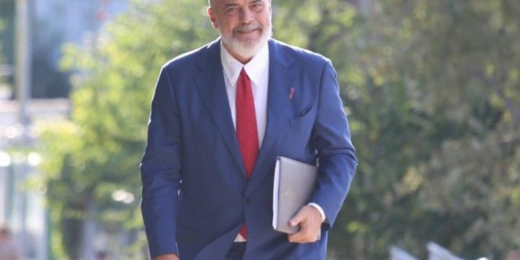 Zgjedhjet e 11 majit/ Më 12 mars afati i fundit për dorëzimin e listave në KQZ, Rama takim informal me kabinetin dhe Kryesinë