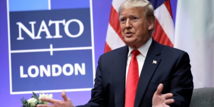 Trump drejtuar aleatëve të NATO-s: Rrisni shpenzimet nëse doni mbështetjen e SHBA-së