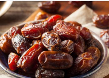 Çelja e iftarit me hurma, ja pse besimtarët myslimanë ndjekin këtë traditë