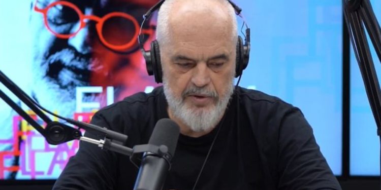 “Të neveritshme sulmet ndaj të rinjve”/ Rama në podcast me “tre petale të trëndafilit socialist”: Nëse të rinjtë kuptojnë se politika bën gjëra të mëdha, në çdo rast ka shpresë