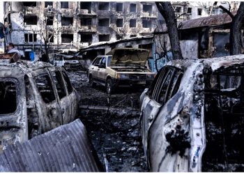 Zelensky: Rusia përdori mbi 1200 bomba ajrore dhe 80 raketa këtë javë