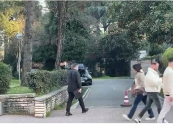 Mbledhja me drejtuesit politik të qarqeve/ Rama përfundon takimin me Ervin Demon, emrat që përfliten si kandidatë të PS në këtë qark