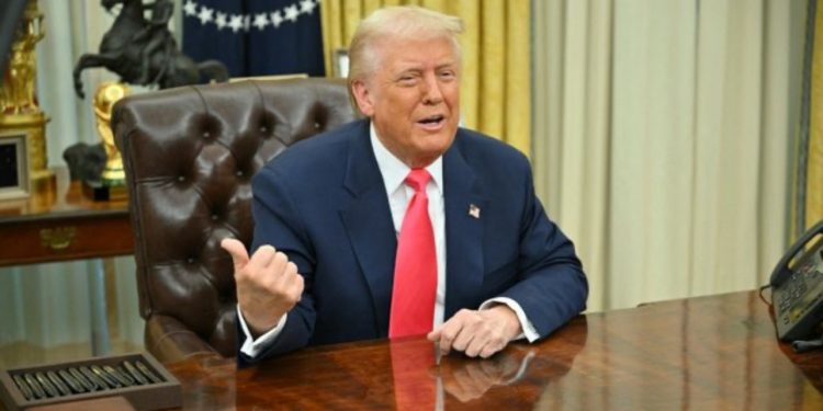 “Përgjigje ndaj qëndrimit të provincës së Ontarios!” Trump dyfishon në 50% tarifat për produktet kanadeze të çelikut dhe aluminit