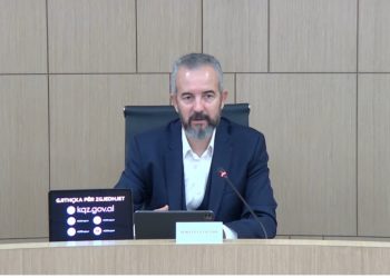 Sot afati i fundit për dorëzimin e listës së kandidatëve, PD-PS përballen në 12 qarqe!