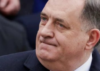 Prokuroria e Bosnjës lëshon urdhër për arrestimin e Dodikut