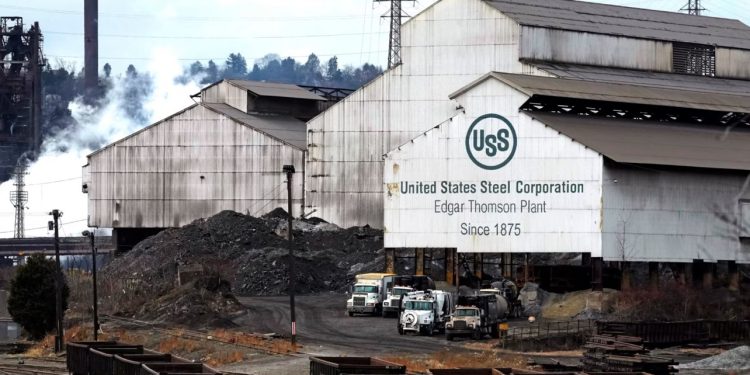 SHBA rrit tarifat ndaj çelikut dhe aluminit, BE paralajmëron kundërmasa