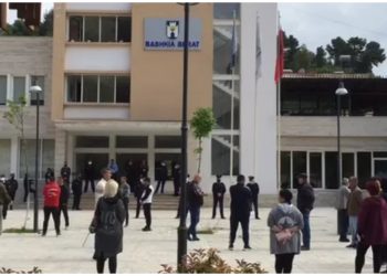 Dorëheqja e Ervin Demos/ Bashkia Berat shkon në zgjedhje të parakohshme