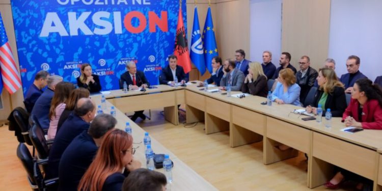 Propozimet në Kryesinë e PD, zbardhen listat e mbyllura për Fierin, Korçën dhe Durrësin