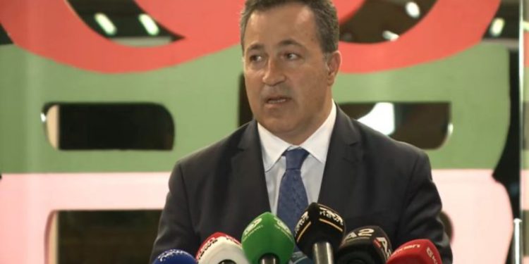 Edi Rama largon Olta Xhaçkën dhe Blerina Gjylametin nga Korça! Kush janë kandidatët për deputetë! Peleshi fut në listë vetëm dy deputetë aktual!