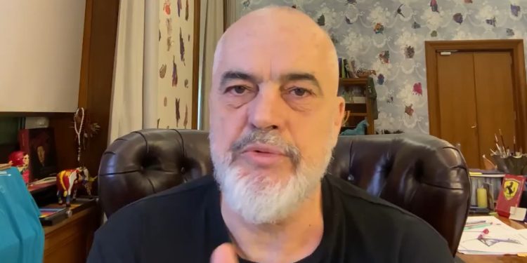 “Tuneli i Murrizit hapet nesër”, Rama: Sa të jem unë nuk do ketë taksë