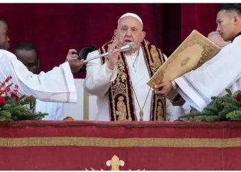 Papa Françesku mbetet në spital në gjendje delikate shëndetësore, Kisha Katolike mund të duhet të rimendojë pontifikatin