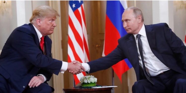 Trump foli me Putinin në telefon: Ka një shans që lufta e përgjakshme të përfundojë