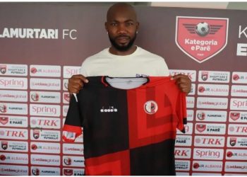 Goditet me thikë futbollisti i Flamurtarit