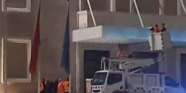 Sot protesta për TikTok-un, “blindohet” hyrja e Kryeministrisë