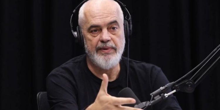 “Mund ta mbyllim shumë shpejt historinë diskriminuese që na bëhet në kufij!” Rama: Kush e do pasaportën e BE-së të na japë mandatin