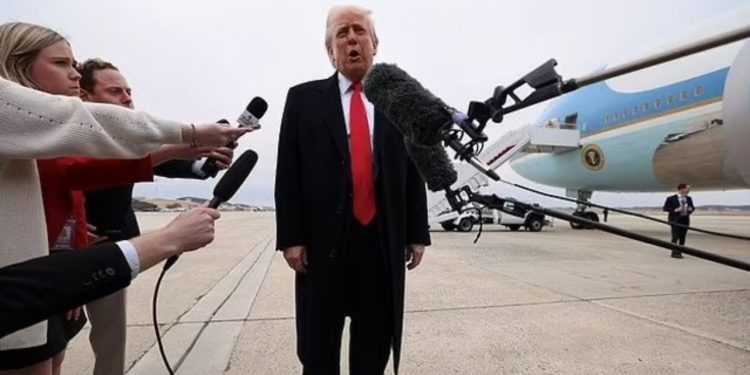 SHBA/ Administrata e Trump mund të ndalojë hyrjen në Amerikë për qytetarët e 41 vendeve të botës