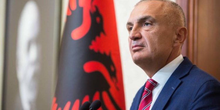 Tragjedia me 51 viktima në Koçan, Meta: Ditë e rëndë, qëndrojmë pranë Maqedonisë së Veriut në këto momente të dhembshme!