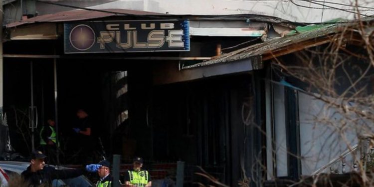 Detaje/ Pesë prokurorë po hetojnë shkaqet e tragjedisë së Koçanit, ku vdiqën 59 persona