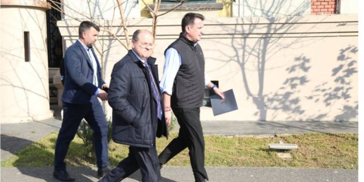 Orkestroi sulme nga burgu ndaj gjyqtarëve e prokurorëve, SPAK zbarkon në paraburgim ku ndodhet Erjon Veliaj. Sekuestron kamerat e regjistrat e takimeve