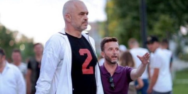 Erion Braçe pasi u la në listën e hapur: Po përtyp përfundimisht inatin “o unë, o ai”!