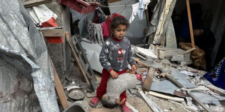 Dështon armëpushimi, Izraeli sulmon Gazën, rreth 330 të vrarë