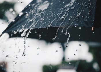 Reshje shiu dhe ulje të temperaturave, moti për sot