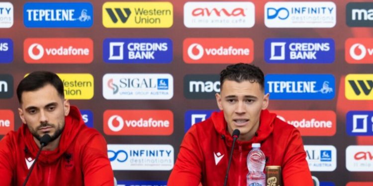 “Nuk trembemi”- Bajrami e Asllani në konferencë: Nuk shkojmë si turistë në Angli