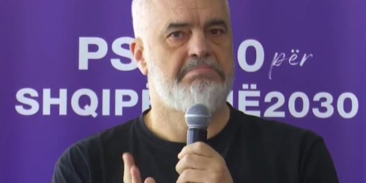 “Fusin baballarët dhe tezet në lista”/ Rama vijon ironitë: Në 11 Maj populli do i jap një mesazh kënetës dhe moçaleve rreth saj!