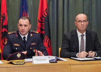 Policia e Shtetit e ashtuquajtur e re, por që kontrollohet nga gjenerata e vjetër!