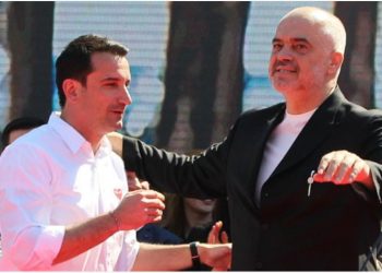 Reagon Veliaj pas lajmeve për ‘përplasje’ mes tij dhe Ramës për ‘shkarkimin’ e Ristanit: Kam firmosur një ridelegim, nuk e dija që nuk ishte dakordësuar me ekipin