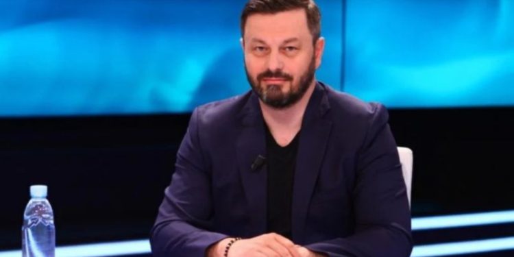 I pandehur për abuzim me tenderat/ GJKKO kalon për gjykim dosjen e Plarent Ndrecës dhe 15 të tjerëve