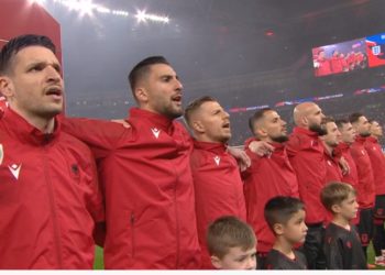 LIVE/ “Ëndrra amerikane” fillon nga Londra, starton në “Wembley” supersfida mes Anglisë dhe Shqipërisë