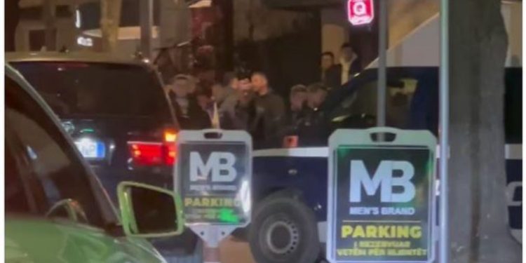 Aksion i madh në Korçë, dhjetëra persona të shoqëruar