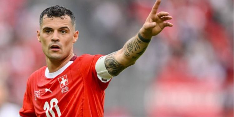 Granit Xhaka bëhet baba për herë të tretë, zbulon emrin e veçantë të vajzës