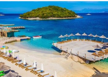 “GOBankingRates”: Shqipëria mes destinacioneve ndërkombëtare më të mira për të udhëtuar këtë pranverë