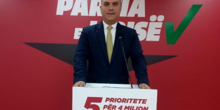 Blushi: Rama ka fryrë administratën me 400 patronazhistë para zgjedhjeve