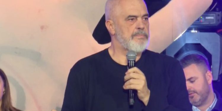“Jam ndjerë shumë keq!” Rama, pakënaqësi me PS-në e Vlorës: Një grup njerëzish që kanë qenë të aftë vetëm për të mbyllur partinë!
