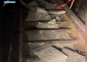 Kapet kamioni me 90 kg drogë në Itali, arrestohet shqiptari dhe rumuni