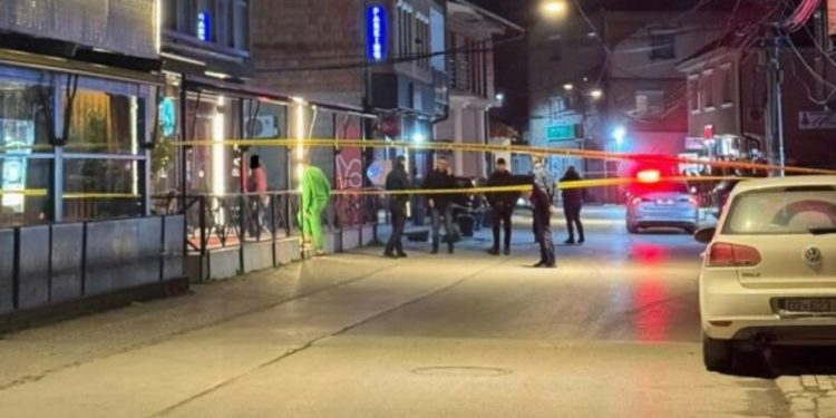 Të shtëna me armë zjarri mes disa personave, humb jetën 19-vjeçari në Kosovë