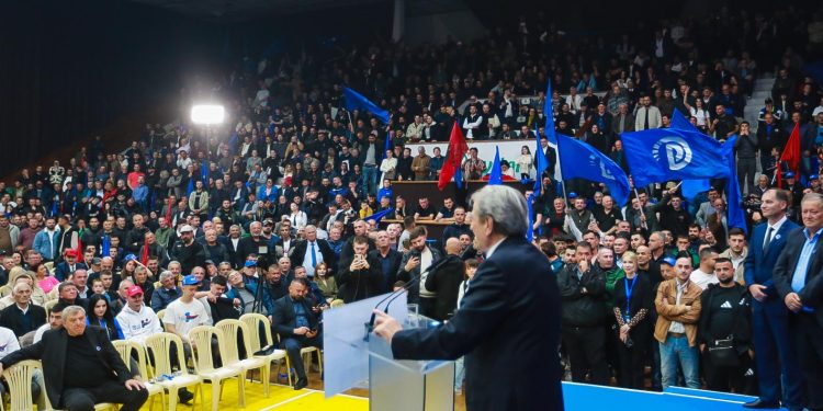 Berisha: Çdo votë për patericat e Edi Ramës, është votë kundër rotacionit! Premtimet tona janë kontrolluar nga fondacionet më serioze të globit