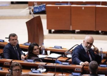Nis izolimi ndërkombëtar për Ramën, Këshilli i Europës anulloi darkën me të, denoncmi i skandalit