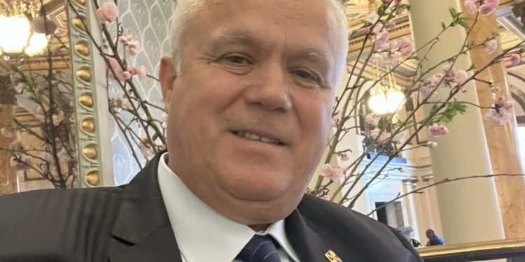 “Kapterri” dhe fushata e mashtrimit!