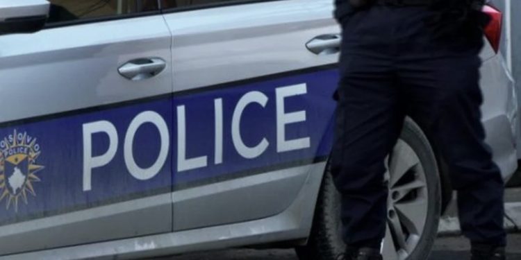 Gjendet pa shenja jete një grua në garazhin e shtëpisë në Pejë