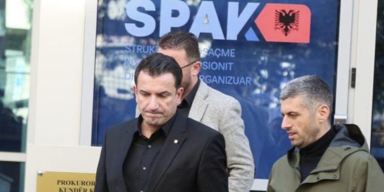 Përgjimet nga burgu/ Si Erion Veliaj shpik dëshmimtarë të remë, njëri kandidat për deputet i PD!