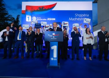 Berisha nga Kuçova: Mbështetje dhe grante për çdo të ri. Prova e jetës sonë është të kthejmë kombin në moshën e rinisë tij