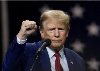 Lëvdata për veten dhe sulme ndaj armiqve/ Trump feston 100 ditët në detyrë: Po përdor presidencën për të sjellë ndryshim të thellë!