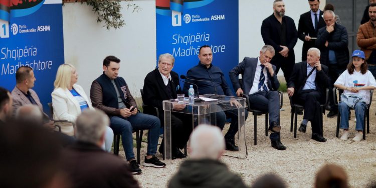 Berisha në Vaqarr: Fshati meriton të njëjtën infrastrukturë si një lagje qyteti. Në 2005-2013 ndërtuam e rindërtuam 8300 km rrugë rurale