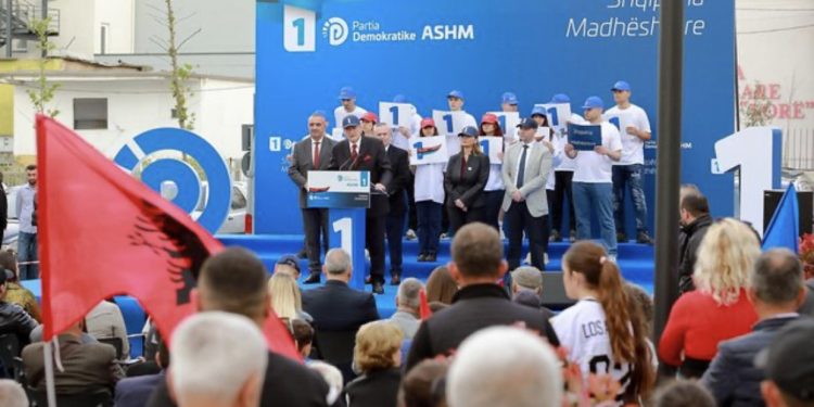 Berisha paralajmëron banditët e Vorës: Xhabaftë, ju që kërcënoni qytetarët, do shpalleni organizatë terroriste!